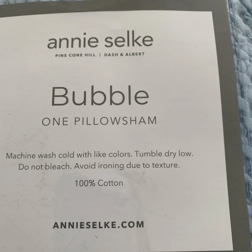 Annie Selke two available